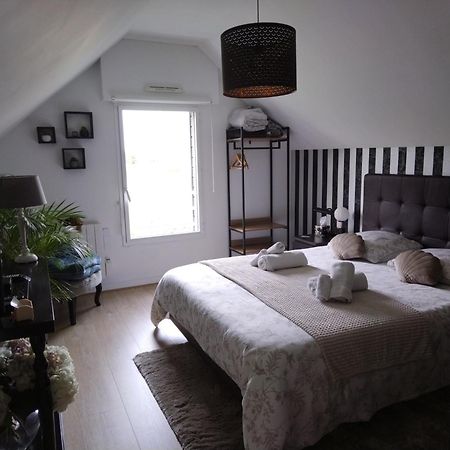 Chez Helene Bed and Breakfast Saint-Coulomb Εξωτερικό φωτογραφία